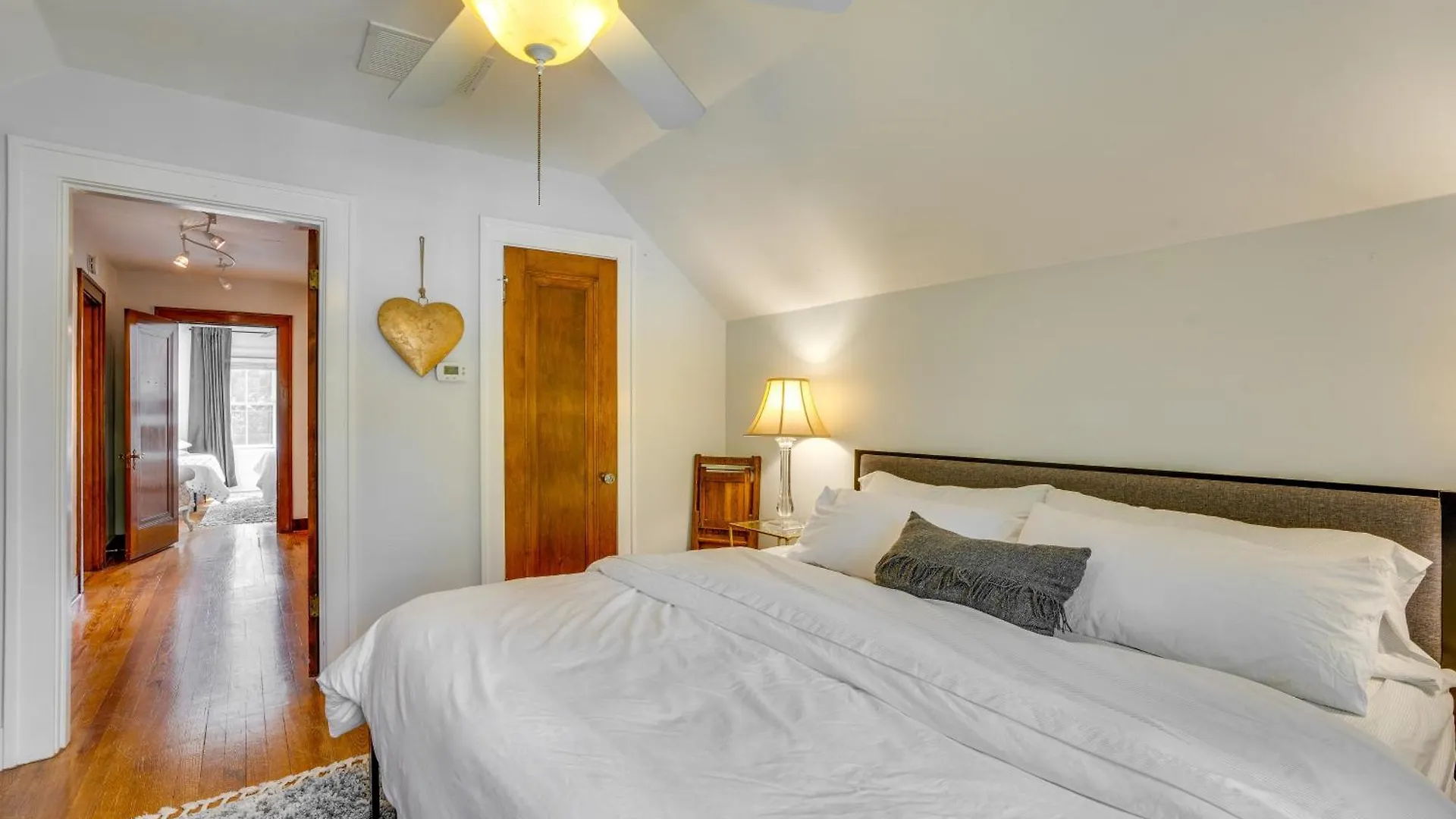 Holiday home Charming Louisville Retreat With Patio And Fireplace!