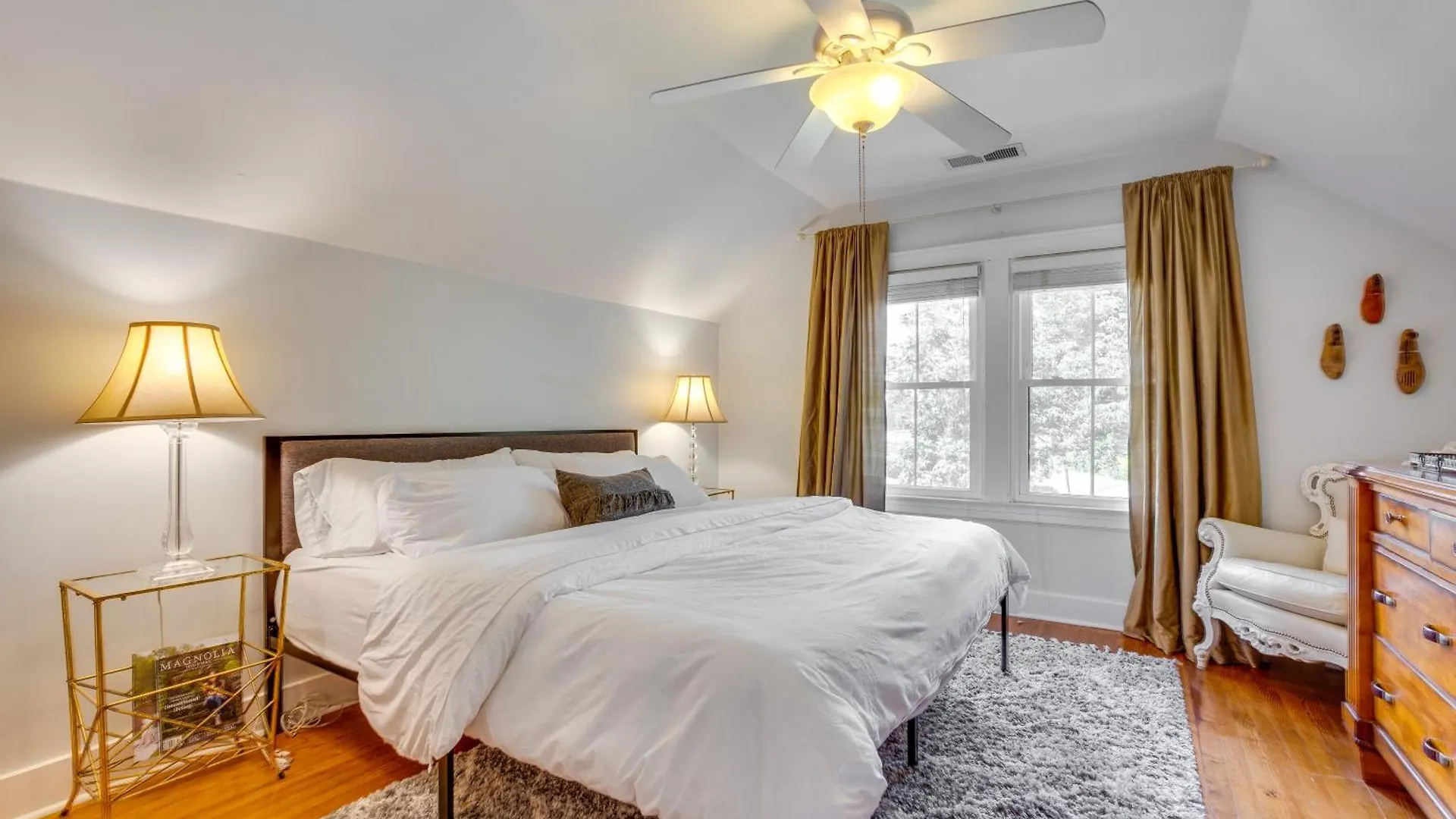 Holiday home Charming Louisville Retreat With Patio And Fireplace!